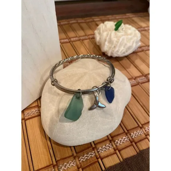 Cobalt Blue & Teal Sea Glass Bangle with Whale Tail - Picture 4 of 6